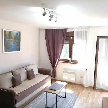 Apartman & Pino Dorado *