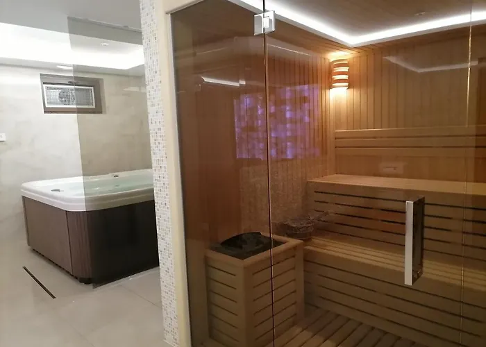 Lägenhet & Pino Dorado