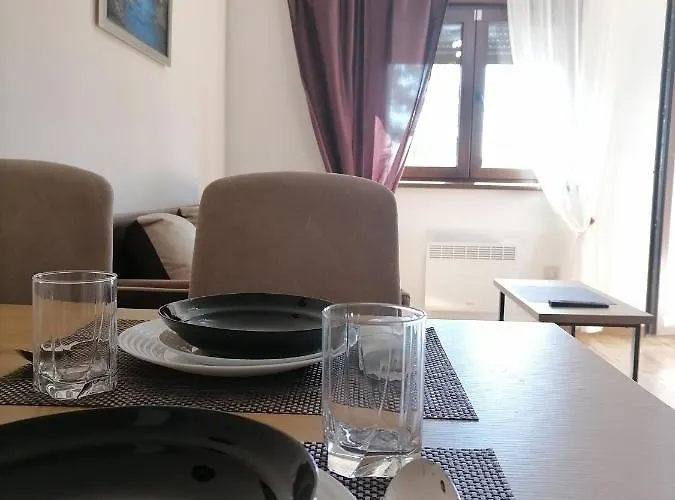 & Pino Dorado Lägenhet *