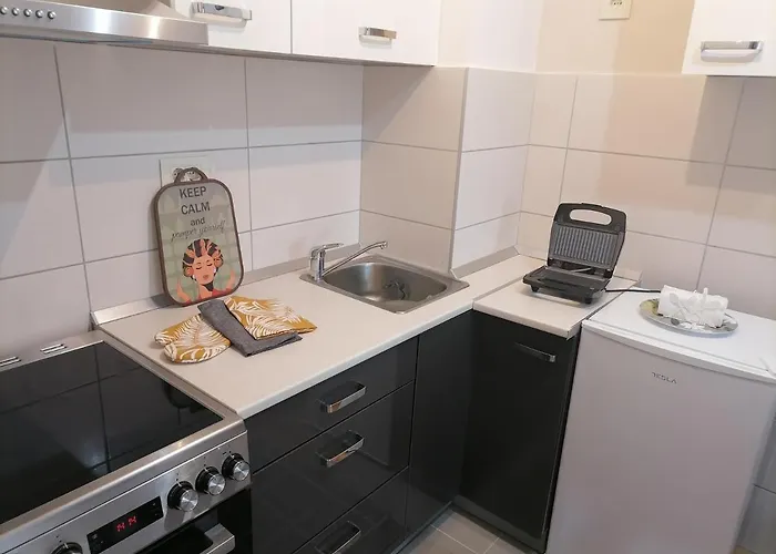 Lägenhet & Pino Dorado